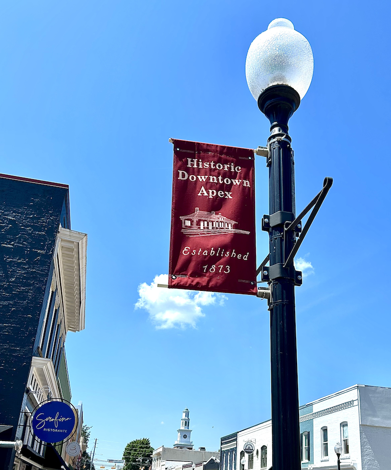 downtown apex north carolina summer