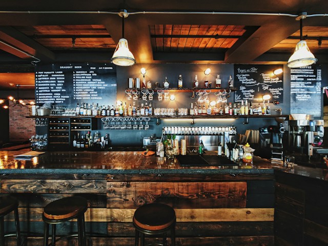 restaurant dining experience